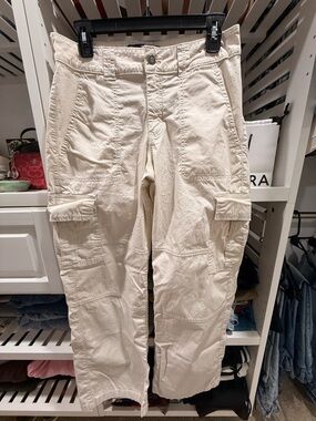 Hollister Cream Utility Cargo Pants